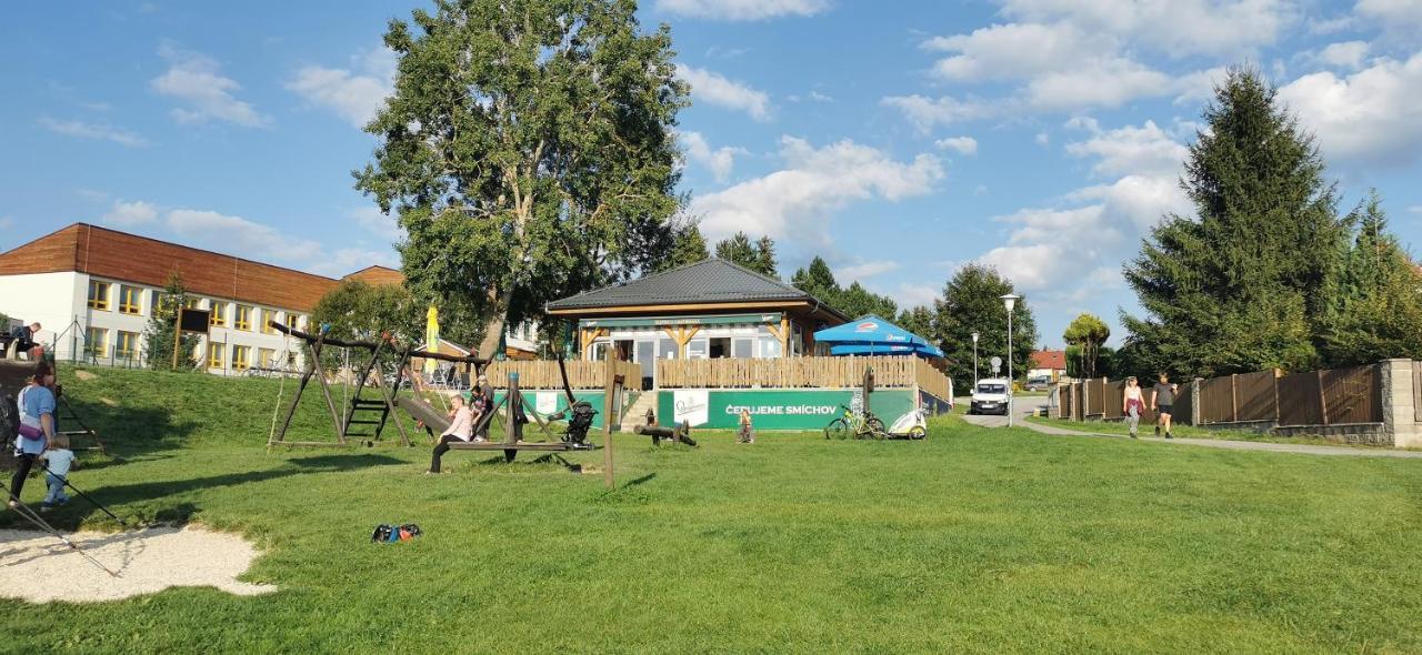 Apartman G4 Maty Frymburk Buitenkant foto