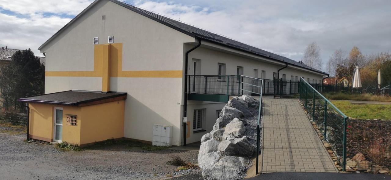 Apartman G4 Maty Frymburk Buitenkant foto