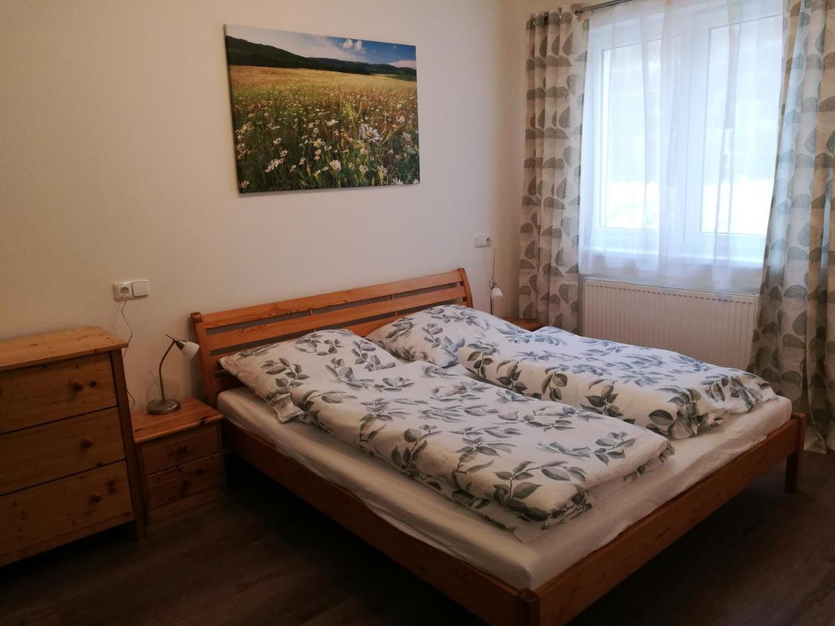 Apartman G4 Maty Frymburk Buitenkant foto